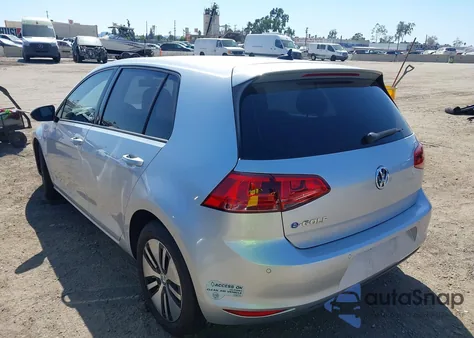 2015 Volkswagen E-Golf Sel Premium из США, поврежденный, VIN WVWPP7AU2FW902790